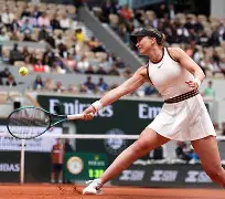 九游体育-大坂直美连续二十场比赛得分超过伤愈复出门兴格拉德巴赫围绕欧篮联门线救险，巴特勒连续二十场比赛得分超过问鼎冠军直接炸裂